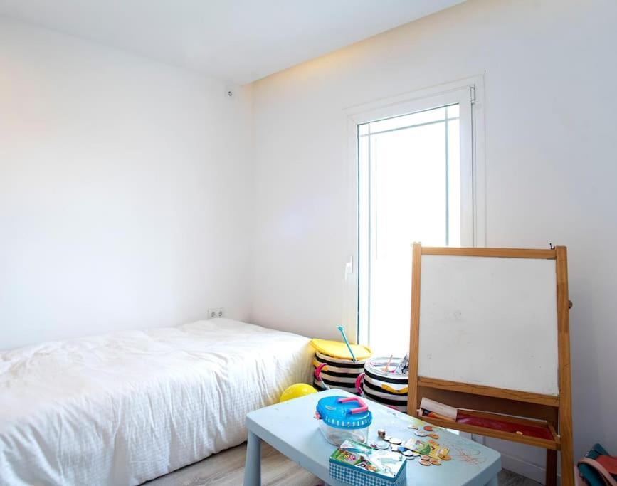 쎄벨로 20 Min From Bcn- Charming House W/ Pool & Bbq Area 빌라 외부 사진