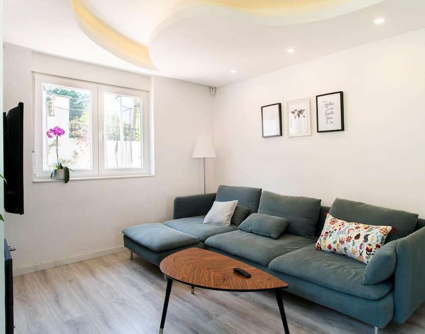 쎄벨로 20 Min From Bcn- Charming House W/ Pool & Bbq Area 빌라 외부 사진